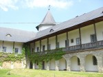 La Manastirea Neamt 5